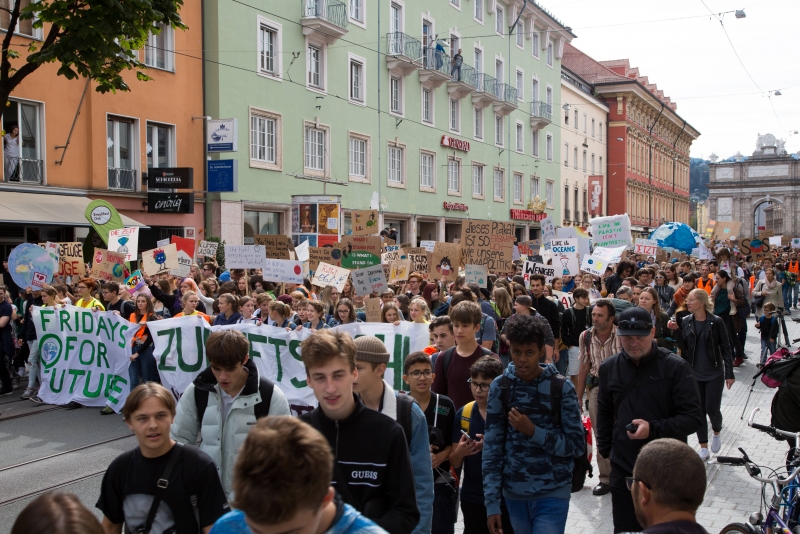 Preview 20190927 Fridays for Future Innsbruck - Earth Strike Demo (28).jpg